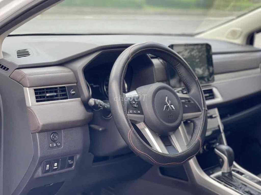 Mitsubishi Xpander 2024 Premium 1.5 AT - 30000 km. Mua bán Ô tô tại Quận Hoàng Mai Hà Nội được đăng bởi Dương Xuân Trường hình 9