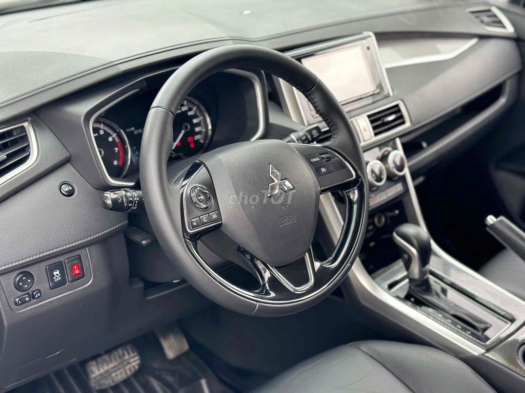Mitsubishi Xpander 2021 1.5AT - 62000 km. Mua bán Ô tô tại Quận Hoàng Mai Hà Nội được đăng bởi A công hình 9