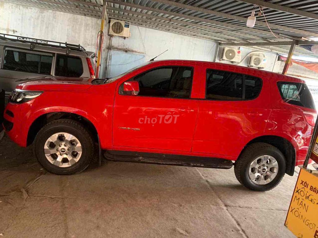 Chevrolet Trailblazer 2018 LT 2.5L 4x2 MT - 6V KM. Mua bán Ô tô tại Quận 12 Tp Hồ Chí Minh được đăng bởi CNNEWS hình 7