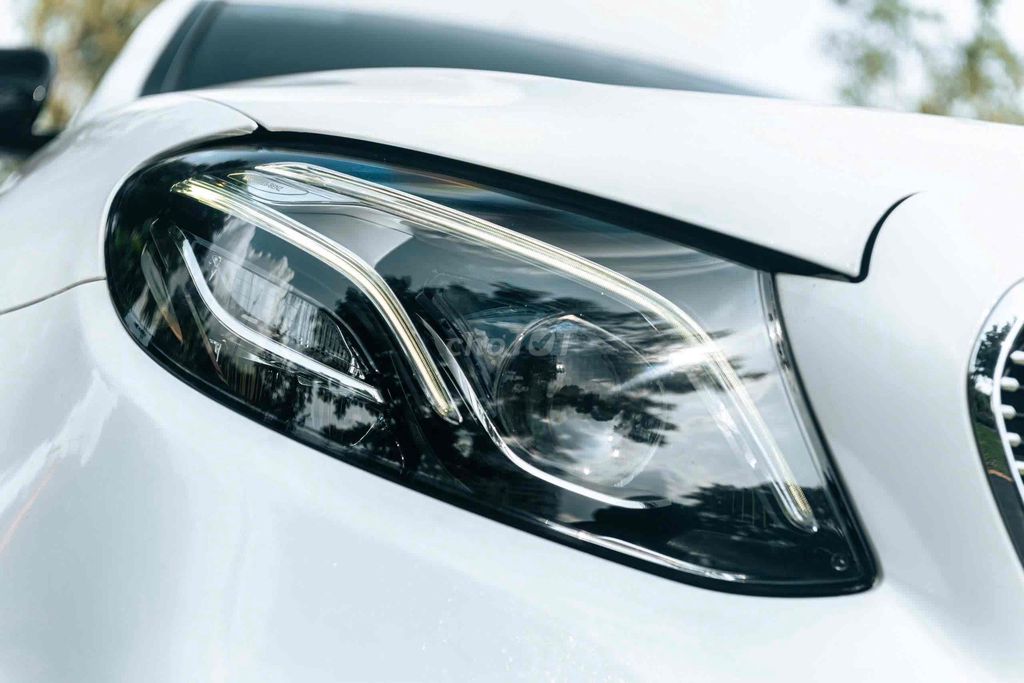 Mercedes Benz E Class 2019 E200 Sport - 40000 km. Mua bán Ô tô tại Quận 7 Tp Hồ Chí Minh được đăng bởi TrầnKimLA hình 10