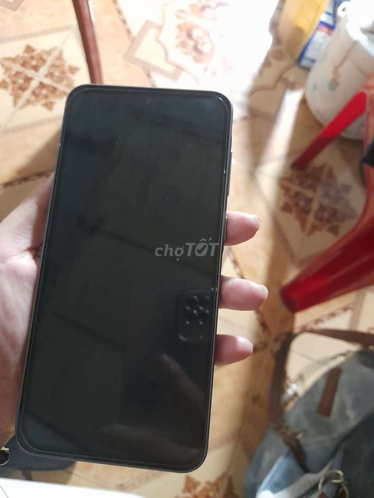 Samsung Điện thoại màu Đen. Mua bán Điện thoại tại Thành phố Huế Thừa Thiên Huế được đăng bởi TC Quân hình 1