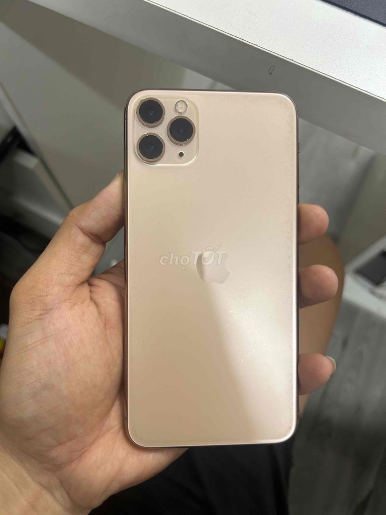 Apple iPhone 11 Pro Max 64GB Vàng. Mua bán Điện thoại tại Quận Hoàng Mai Hà Nội được đăng bởi Mr Đạt Vinfast hình 1