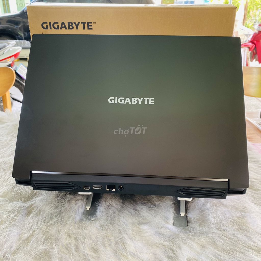 GIGABYTE Gaming G5 (i5-11400H-16G-512G-RTX3050-4G)