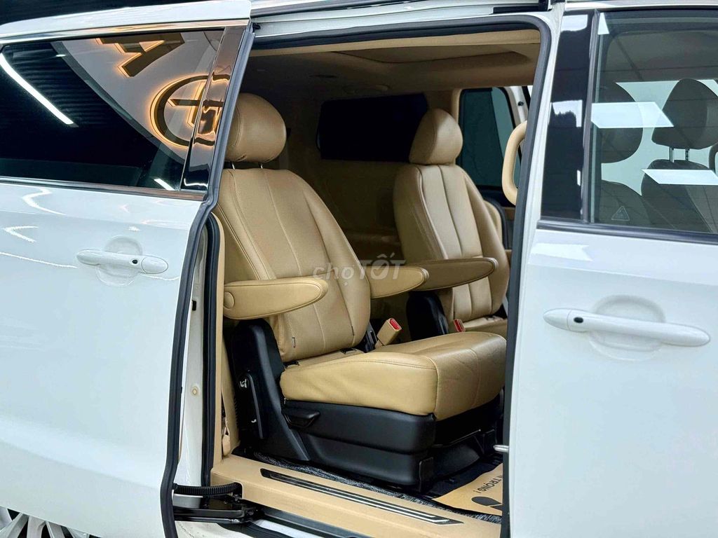 KIA SEDONA FULL XĂNG MODEL 2020 SIÊU ĐẸP. Mua bán Ô tô tại Thành phố Thủ Đức Tp Hồ Chí Minh được đăng bởi Tấn Khang Chuyên Xe Lướt hình 14