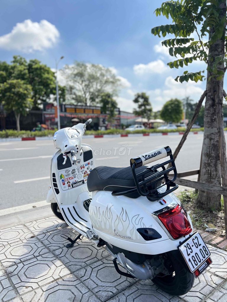 Cần bán vespa gts 150cc 2022 đẹp lướt. Mua bán Xe máy tại Quận Thanh Xuân Hà Nội được đăng bởi fb Minh Vương Smartphone Korea hình 15