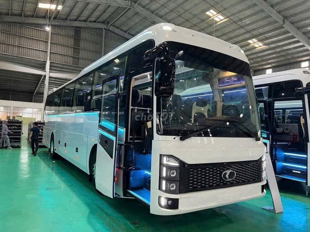 Giá Xe Bus Thaco 16 – 47 Chỗ - 24 giường 29 chỗ