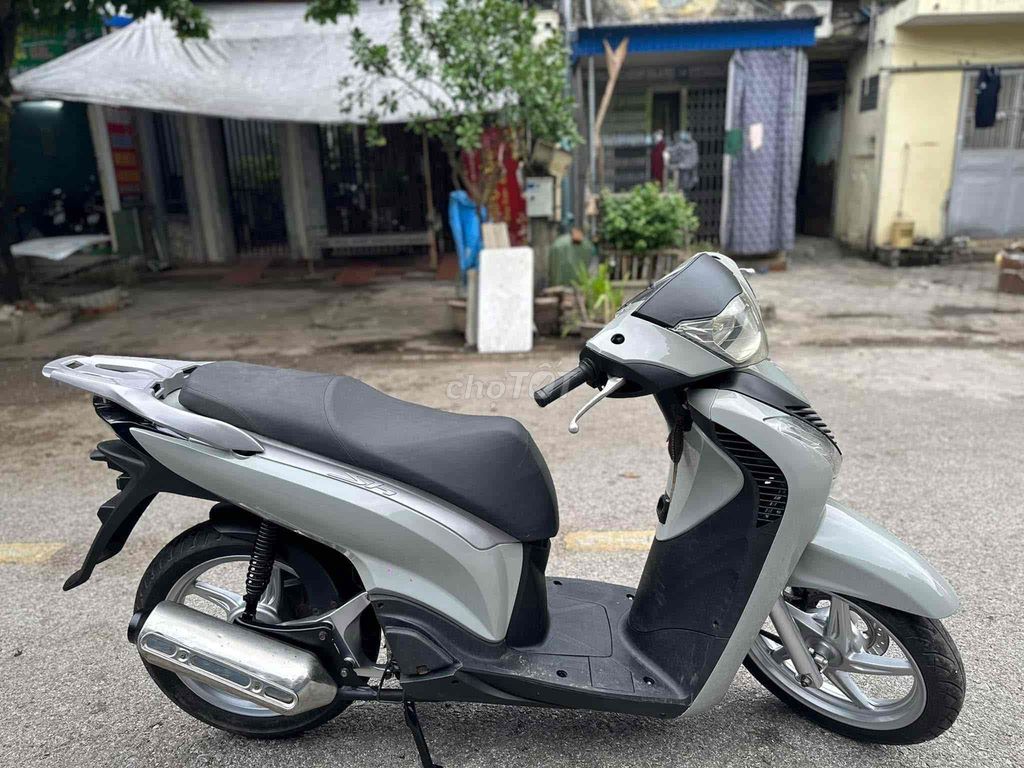honda Sh nhập ý nâng phoom. Mua bán Xe máy tại Thành phố Nam Định Nam Định được đăng bởi xe máy Trần Trung Bil 6291 hình 3