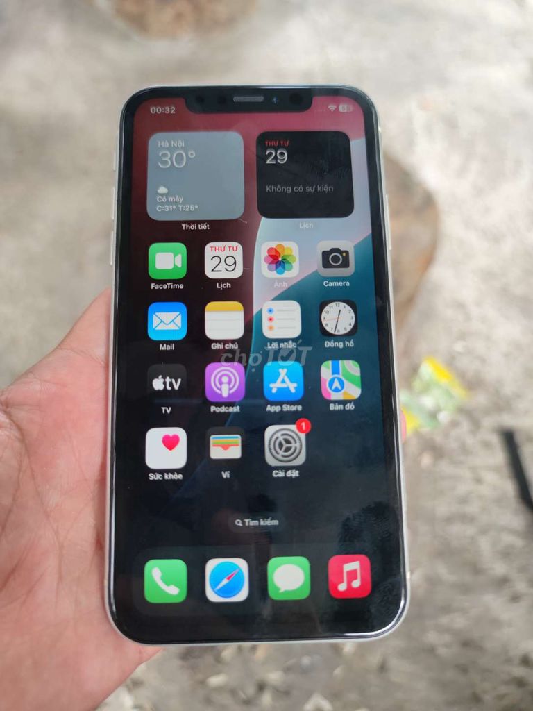 Apple iPhone XR 64GB QT nguyên zin bao test. Mua bán Điện thoại tại Quận 12 Tp Hồ Chí Minh được đăng bởi Lam Anh hình 1
