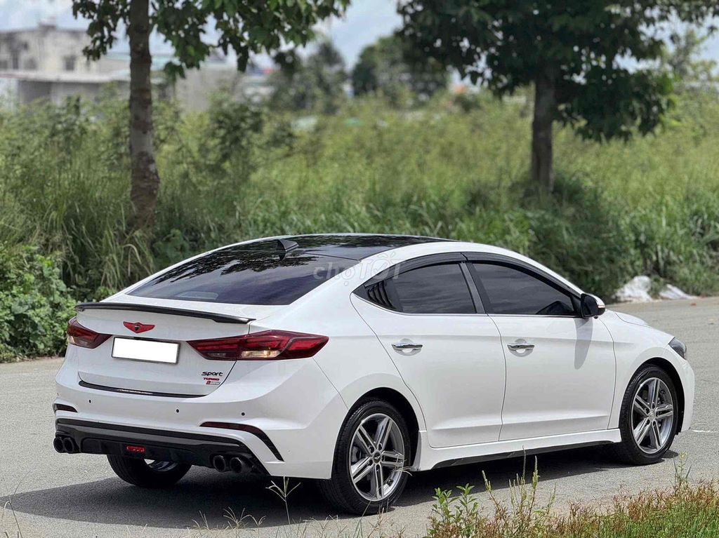 Hyundai Elantra 2018 Sport 1.6 AT - 53000 km. Mua bán Ô tô tại Thành phố Biên Hòa Đồng Nai được đăng bởi lê văn thắng hình 7