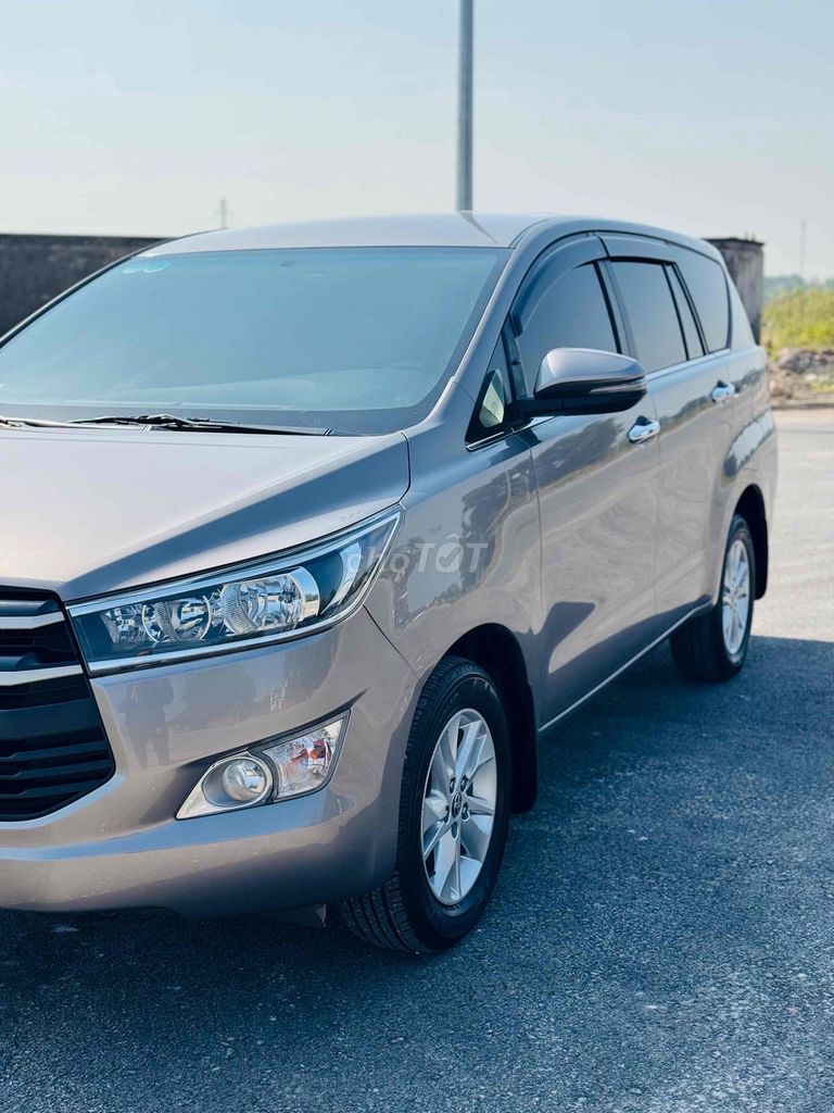 Toyota Innova 2019 2.0E MT Nâu. Mua bán Ô tô tại Huyện Sóc Sơn Hà Nội được đăng bởi AUTO VĨNH CƯỜNG hình 3