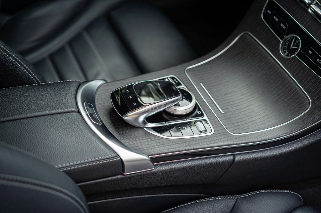 Mercedes C300 AMG 2021 Cọp Trắng 1 Chủ Cực Hiếm. Mua bán Ô tô tại Quận 7 Tp Hồ Chí Minh được đăng bởi John Luxury Car hình 14