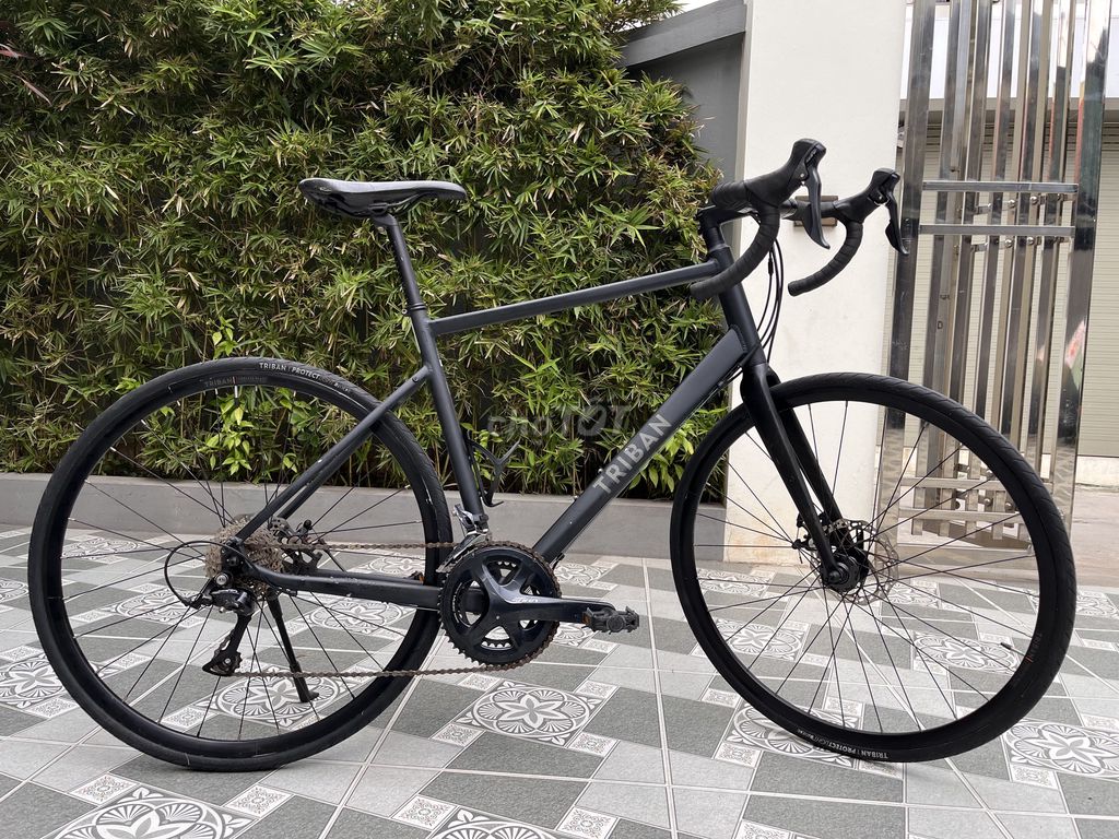 Xe đạp đua Triban RC500 Đen. Mua bán Xe đạp tại Huyện Hoài Đức Hà Nội được đăng bởi hoaiduc hình 2