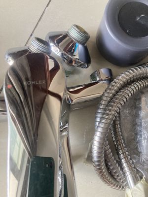 Bộ sen vòi hafele va KOHLER đầy đủ phụ kiện. Mua bán Thiết bị vệ sinh, nhà tắm tại Quận 3 Tp Hồ Chí Minh được đăng bởi Nguyễn Chiến Thắng