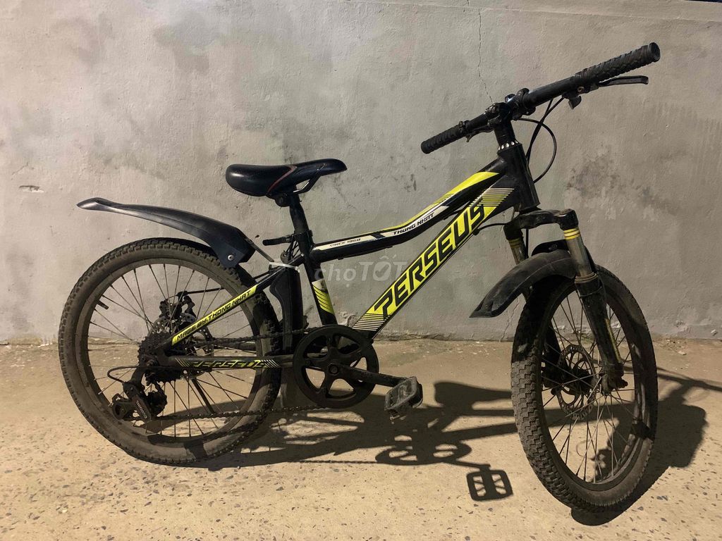 Xe đạp Thống Nhất Perseus Đen vàng 20 inch. Mua bán Xe đạp tại Quận Hoàng Mai Hà Nội được đăng bởi Nguyễn Quyết hình 2