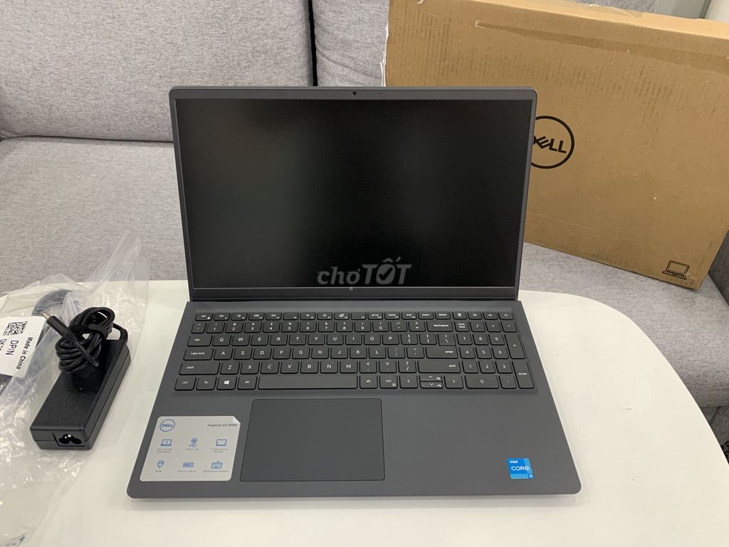 Dell inspiron 3511 i3 1115G4 4gb 128gb Newbox