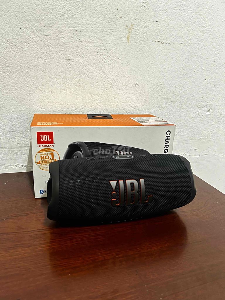Loa Bluetooth JBL Charge 5 Đen Mới. Mua bán Tivi, Âm thanh tại Quận Bình Thuỷ Cần Thơ được đăng bởi Thiên Duy hình 1