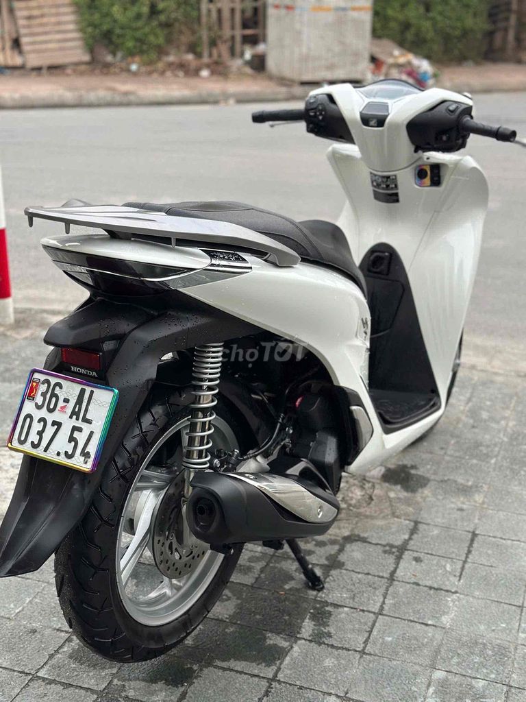 SH 125i Siêu Lướt 2025 Chất _ Bảo Hành 3 Năm. Mua bán Xe máy tại Huyện Gia Lâm Hà Nội được đăng bởi Xe Máy Phúc Hưng hình 6