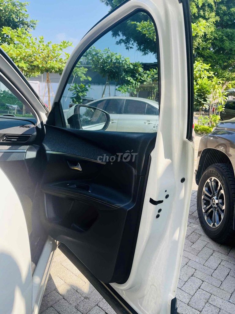 Peugeot 3008 2018 1.6L Turbo - 130000 km. Mua bán Ô tô tại Quận Nam Từ Liêm Hà Nội được đăng bởi Minh Phùng hình 8