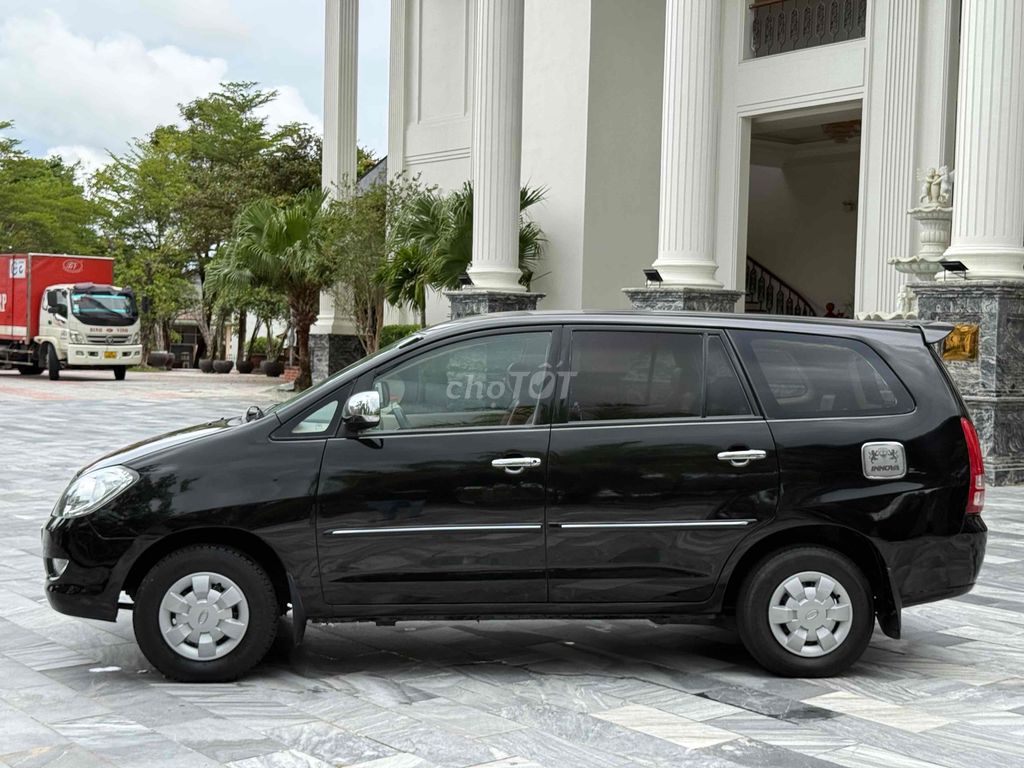 Toyota Innova 2007 J - 150000 km. Mua bán Ô tô tại Thành phố Đông Hà Quảng Trị được đăng bởi Ngoc Le hình 2