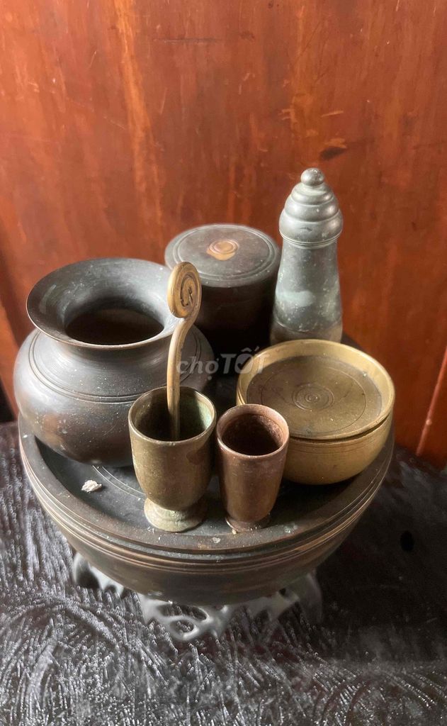 Đồ sưu tầm Đồng Đồng cổ Cổ xưa. Mua bán Đồ sưu tầm, đồ cổ tại Thành phố Châu Đốc An Giang được đăng bởi Lê Bình Cầm Đồ 2 hình 1
