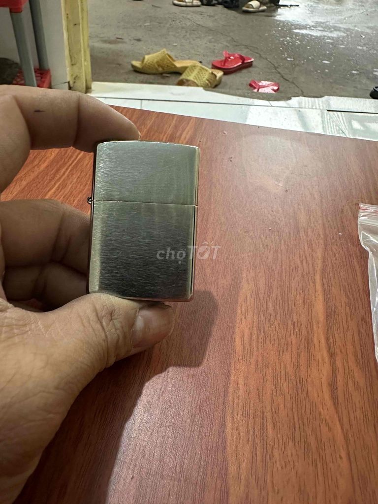 zippo trơn 2 mặt như mới giá rẻ