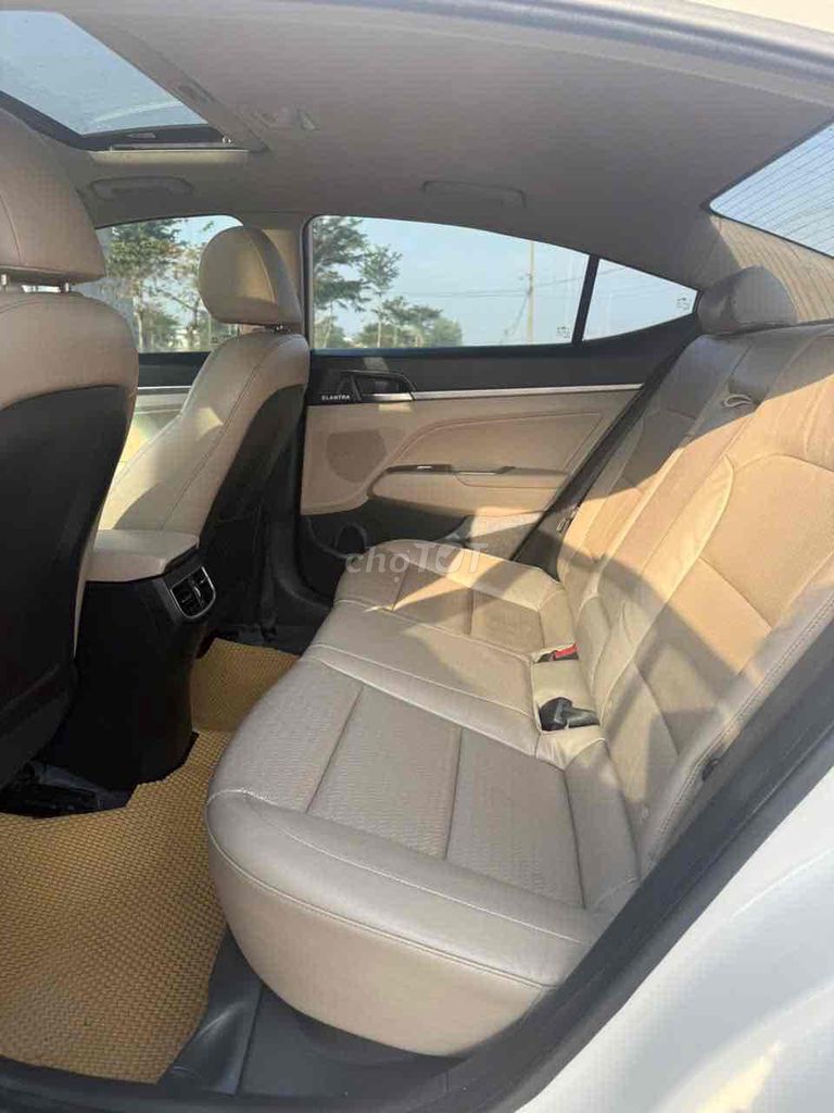 Hyundai Elantra 2019 GLS 1.6 AT. Mua bán Ô tô tại Quận Bình Tân Tp Hồ Chí Minh được đăng bởi Trường bình tân ôtô hình 8