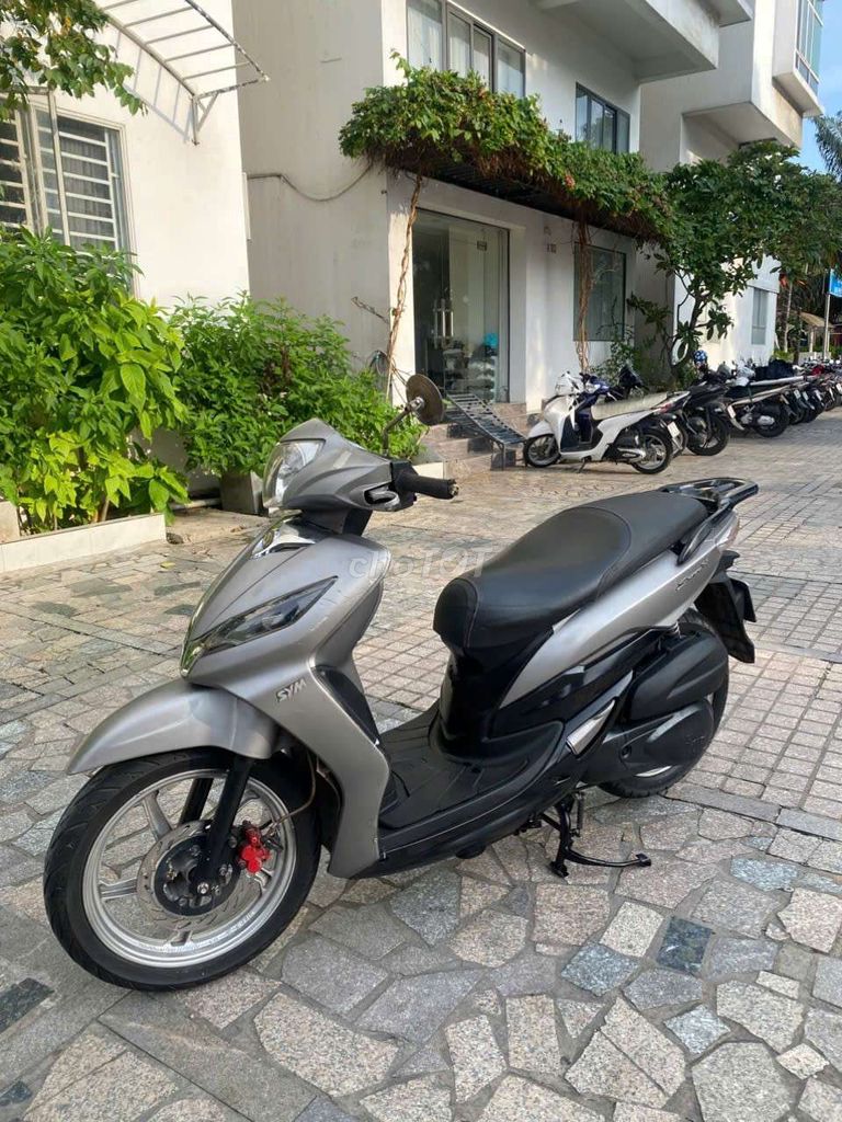 Xe SYM shark giấy tờ đầy đủ. Mua bán Xe máy tại Quận 7 Tp Hồ Chí Minh được đăng bởi trình minh sơn hình 2