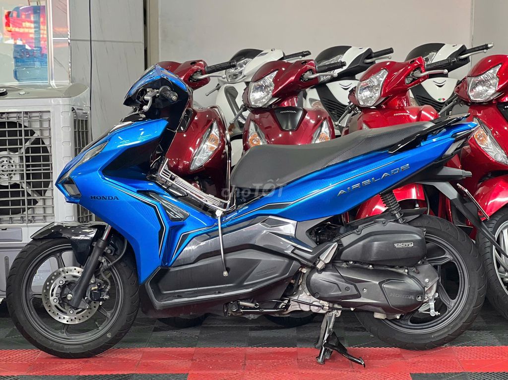 💥Honda Airblade 2020 Xanh-Đen BS61 9 chủ ký giá rẻ. Mua bán Xe máy tại Thành phố Thủ Đức Tp Hồ Chí Minh được đăng bởi XE MÁY THỦ ĐỨC hình 3