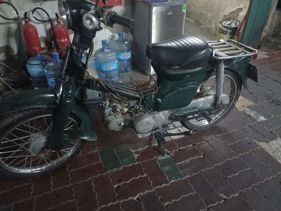 Honda Cub 81 50 học sinh zin đẹp máy êm giấy TPHCM. Mua bán Xe máy tại Quận 10 Tp Hồ Chí Minh được đăng bởi văn phúc 