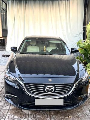 Bán Mazda 6 2018 2.0L màu đen 1 đời chủ