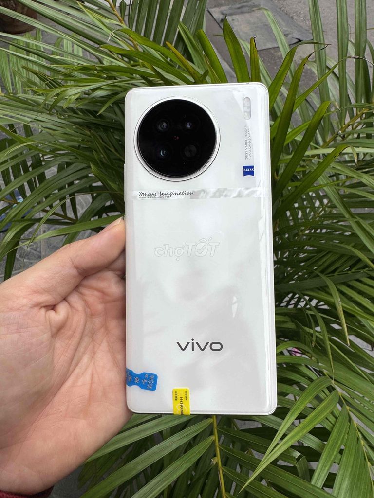 Vivo X90s 256GB Trắng zin đẹo CÓ COD. Mua bán Điện thoại tại Quận Hoàng Mai Hà Nội được đăng bởi Gia Vinh hình 1