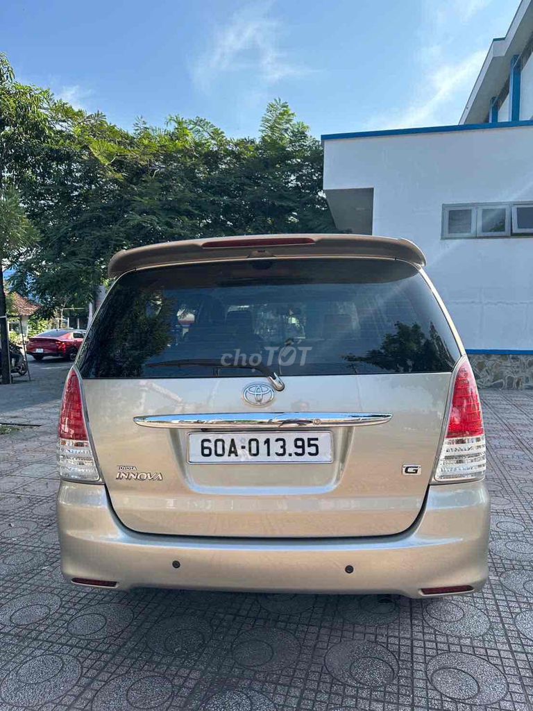 Toyota Innova 2011 Vàng cát 106.236 km. Mua bán Ô tô tại Huyện Củ Chi Tp Hồ Chí Minh được đăng bởi Nguyễn Văn Đạt hình 4