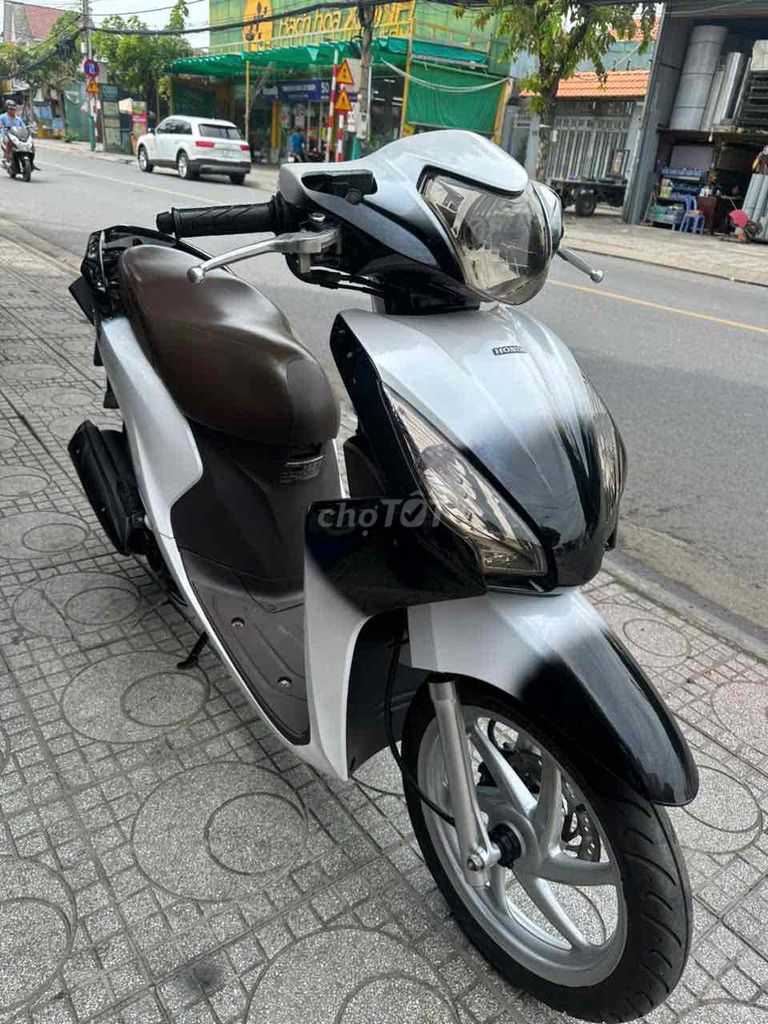 Honda Vision 2018 Trắng đen 3D. Mua bán Xe máy tại Thành phố Thuận An Bình Dương được đăng bởi xe máy phước thịnh hình 4