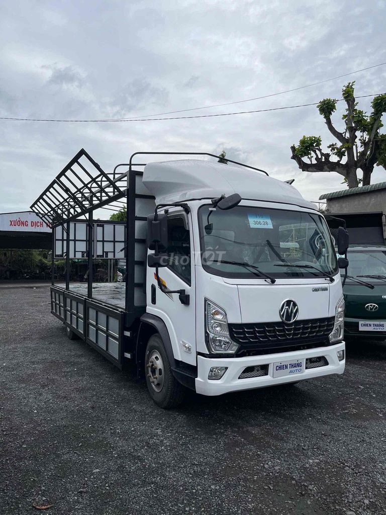 xe tải 8 tấn thùng 6,2m đời 2025 lăn bánh chưa 600. Mua bán Xe tải, xe ben tại Thị xã Cai Lậy Tiền Giang được đăng bởi Xe Tải Tiền Giang hình 1