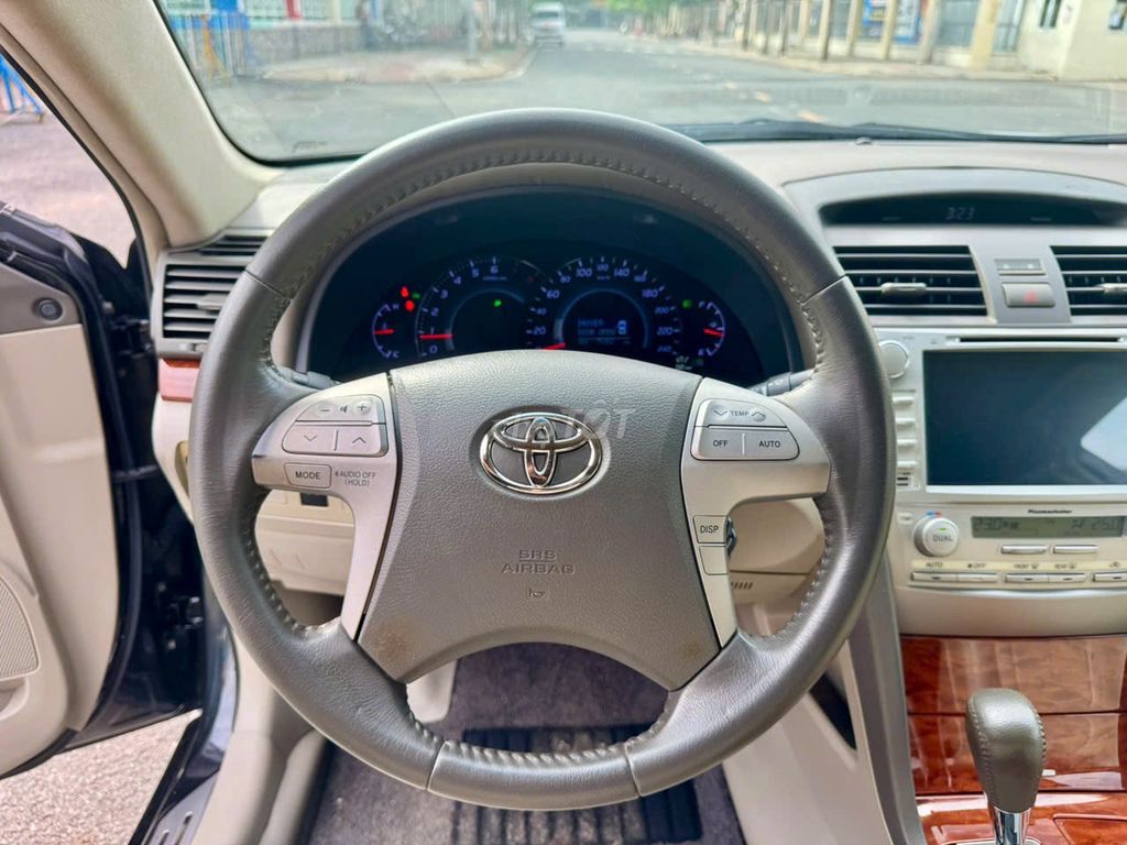 Camry 2.4G năm 2010 một chủ từ đầu. Mua bán Ô tô tại Huyện Hóc Môn Tp Hồ Chí Minh được đăng bởi Mr Nhựt chuyên xe hơi lướt chuẩn Toyota Sure hình 12