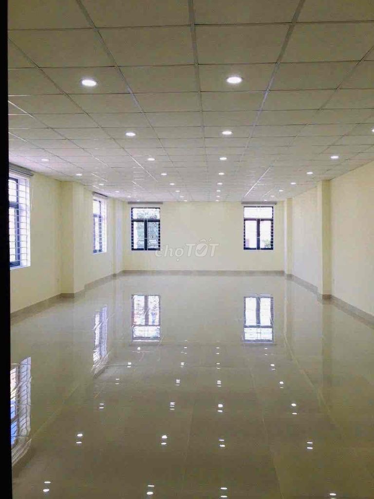 Rent · 5 bd · 140 м² · Quận Hải Châu, ул. Đường Núi Thành
