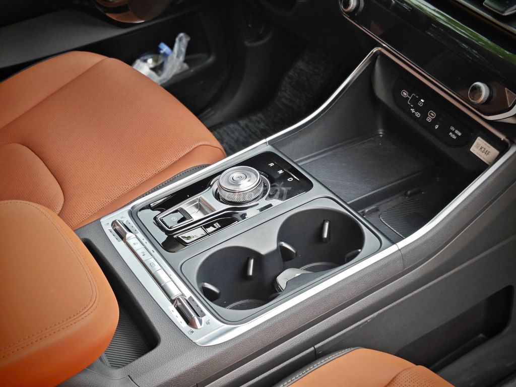 Kia Carnival 2025 Signature 1.6 Turbo HEV 7S. Mua bán Ô tô tại Quận Hải An Hải Phòng được đăng bởi Nguyễn Hà Vi hình 17