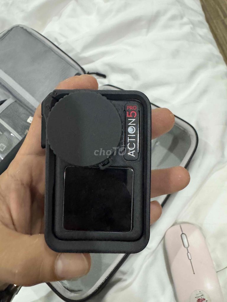 Máy quay hành động DJI Action 5 Pro Đen. Mua bán Máy ảnh, Máy quay tại Quận Liên Chiểu Đà Nẵng được đăng bởi Đại  hình 1