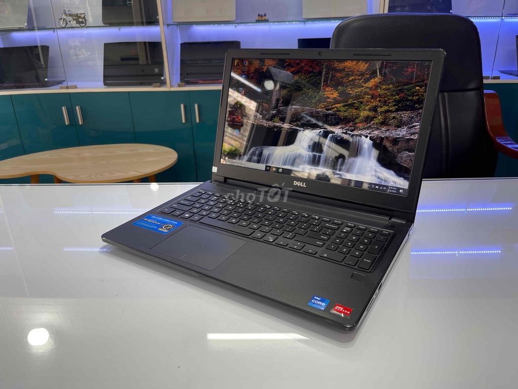 Laptop Dell Vostr***0U  8GB/SSD 240GB. Mua bán Laptop tại Quận Ninh Kiều Cần Thơ được đăng bởi HOÀNG MAI STORE hình 1