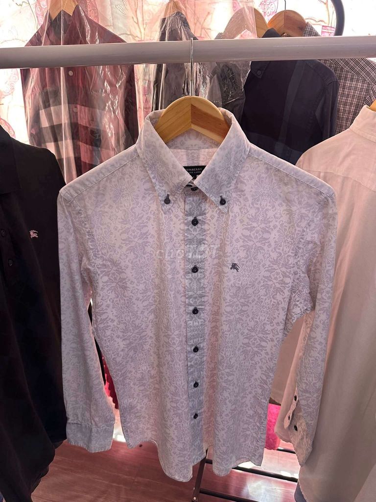 Áo sơ mi Burberry nam vải Size 2 98% mới. Mua bán Quần áo tại Quận Bình Tân Tp Hồ Chí Minh được đăng bởi Nguyễn Đạt hình 1