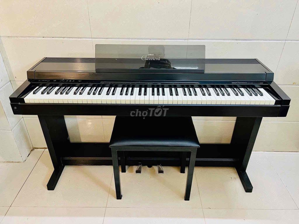 Đàn piano điện Yamaha CLP300 Đen Đã sử dụng. Mua bán Nhạc cụ tại Quận Hải Châu Đà Nẵng được đăng bởi Nhạc cụ giá tốt hình 1