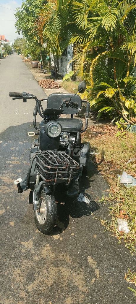Xe điện ba bánh cho người già và tàn tật. Mua bán Xe điện tại Quận 7 Tp Hồ Chí Minh được đăng bởi Giau Nguyen hình 2