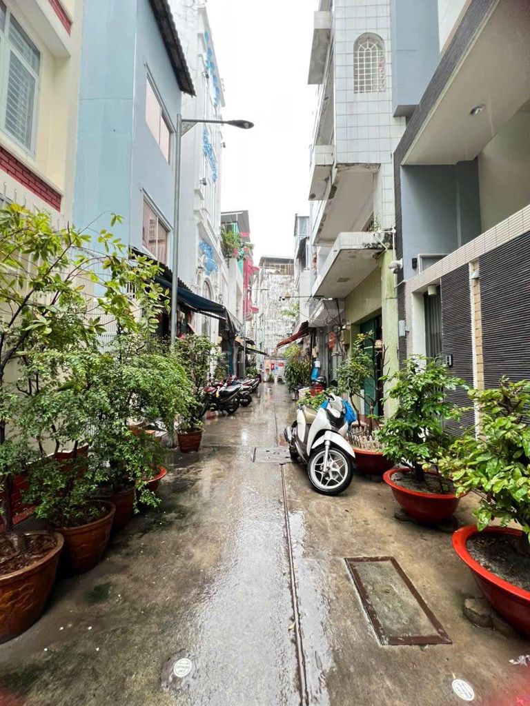 Rent · 4 bd · 50 м² · Quận 5, ул. Đường An Bình