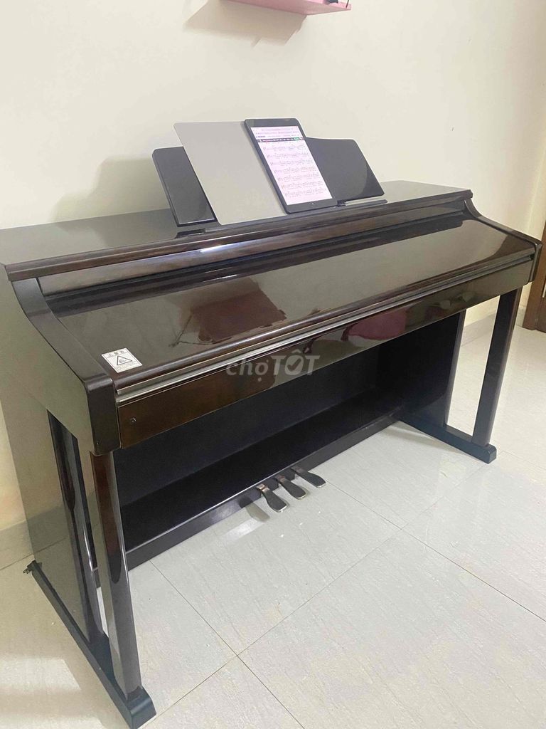 Cần bán đàn PIANO