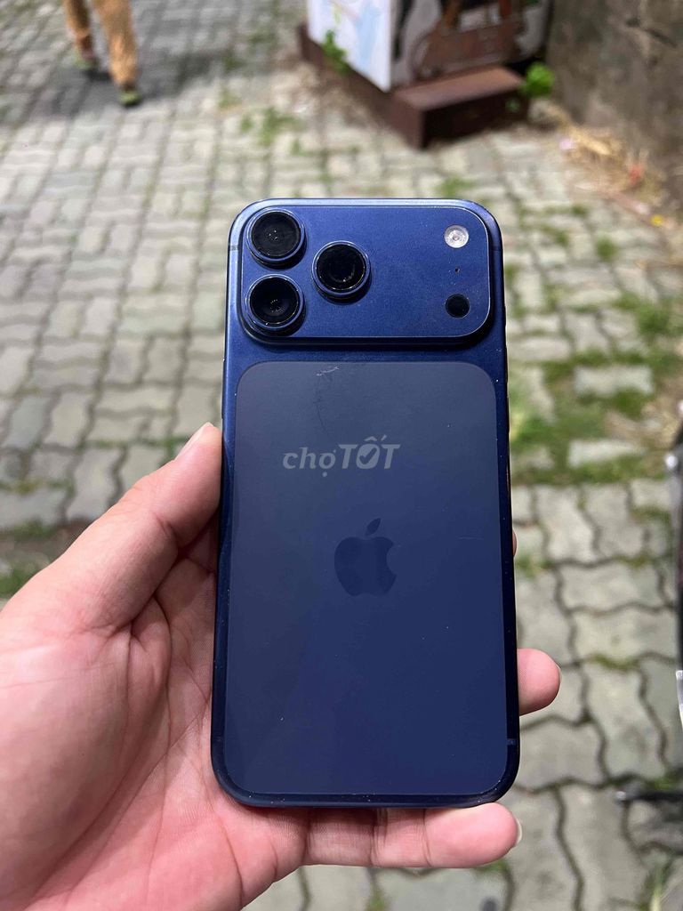 Apple iPhone 17 Pro Max 256GB Xanh 96%. Mua bán Điện thoại tại Quận Tân Phú Tp Hồ Chí Minh được đăng bởi Tuấn Mạch hình 1
