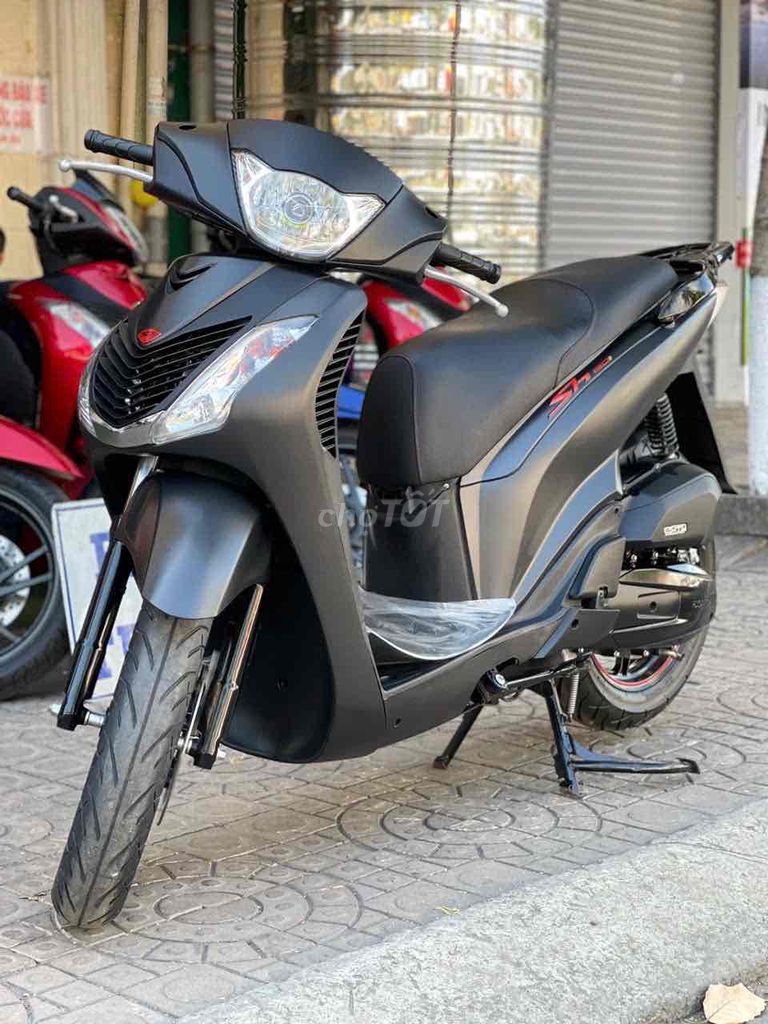 Sh 125 đời 2018 CBS