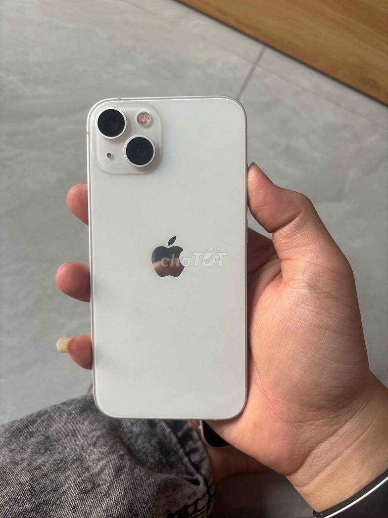 Apple iPhone 13 Trắng Đã dùng. Mua bán Điện thoại tại Huyện Hoài Đức Hà Nội được đăng bởi Nguyễn Hiếu hình 1