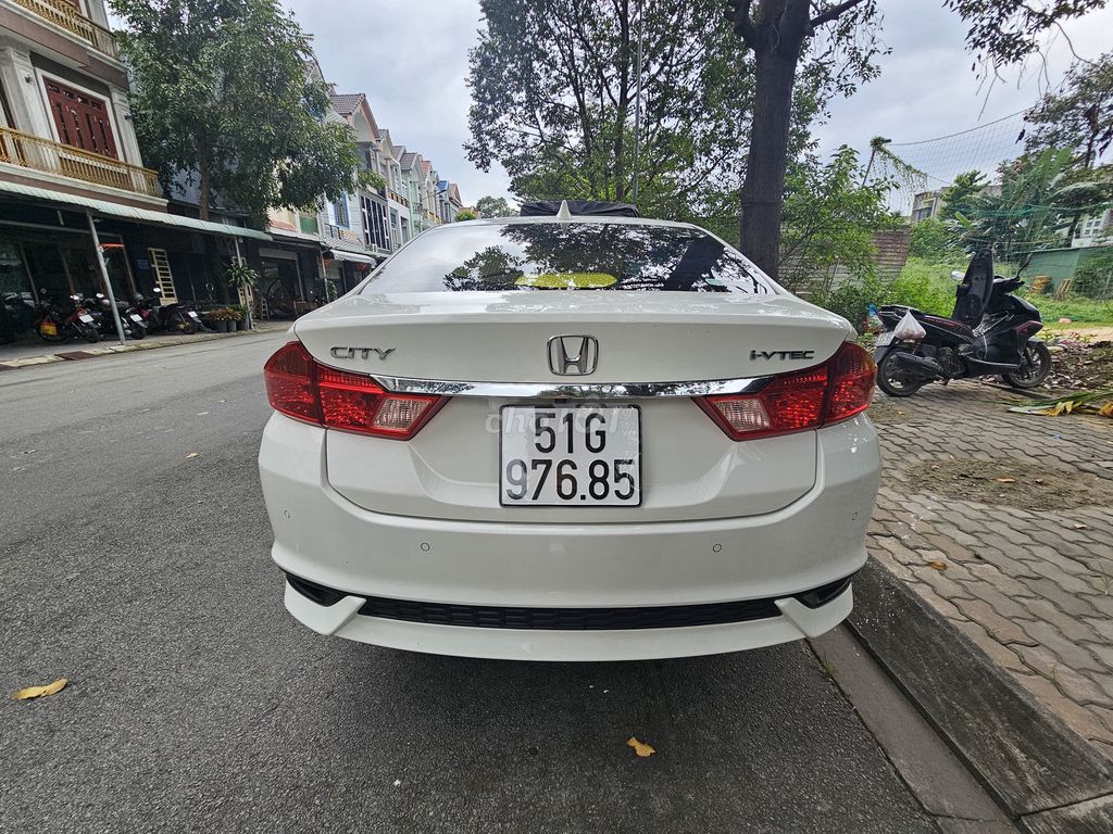 Honda City 2019 Top 35.000 km Trắng. Mua bán Ô tô tại Thành phố Dĩ An Bình Dương được đăng bởi NGUYEN THƯ hình 9