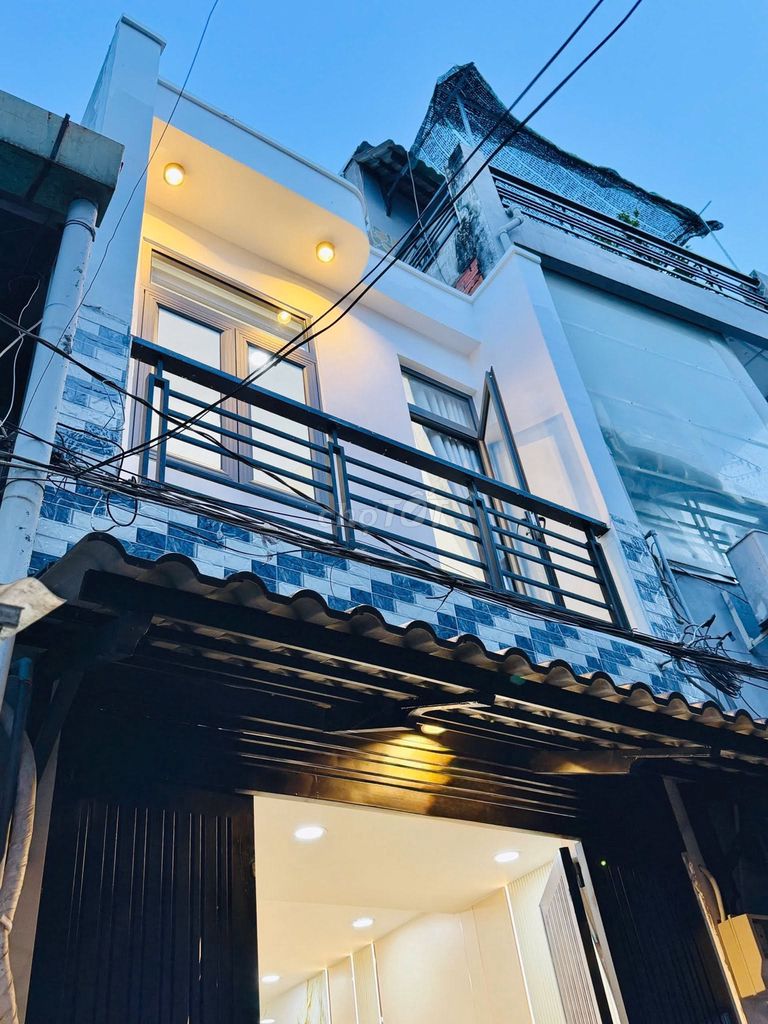 CHO THUÊ NHÀ NGUYÊN CĂN - 2PN - QUANG TRUNG P11 GÒ VẤP - 11TR/THÁNG