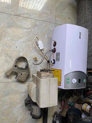 nhà dư bình nóng lạnh kèm máy may để rẻ ai dùng. Mua bán Thiết bị vệ sinh, nhà tắm tại Quận Thanh Khê Đà Nẵng được đăng bởi Thi